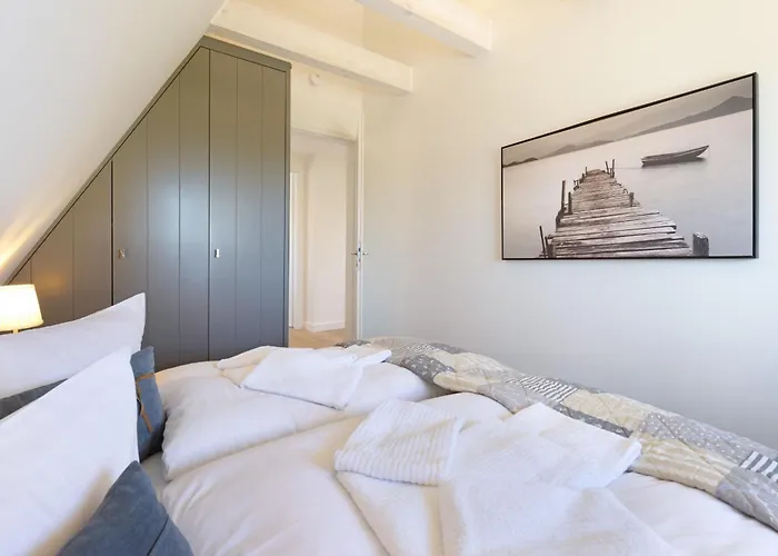 Ausblick - Jonna Nyaraló List