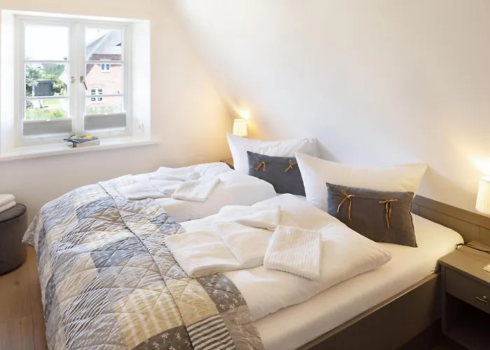 Ausblick - Jonna Nyaraló