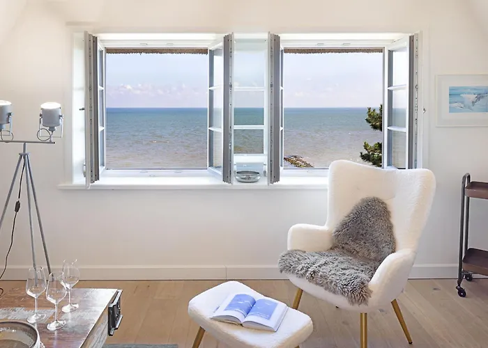 Ausblick - Jonna Nyaraló